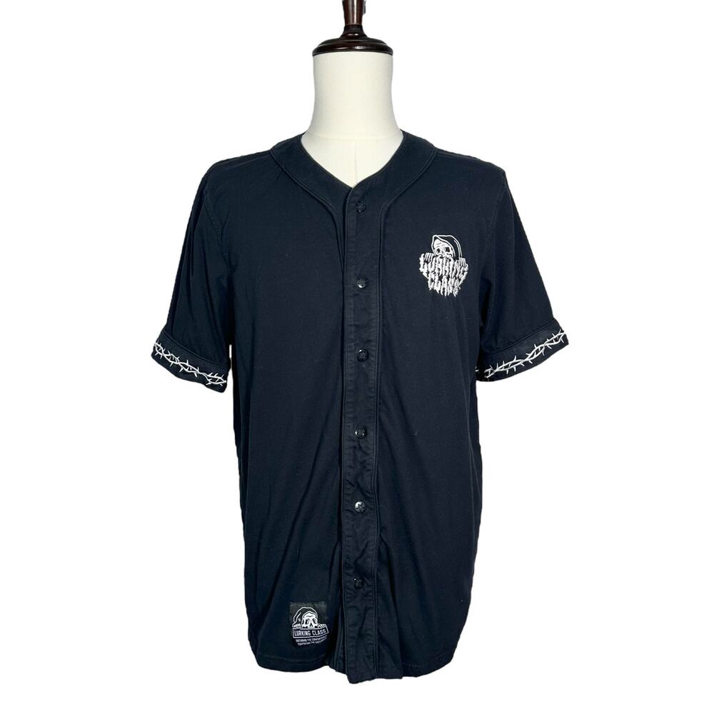 Lurking Class | Men | Sketchy Tank Lurker Black Embroidered Baseball Shirt | M-L - Picture 2 of 13